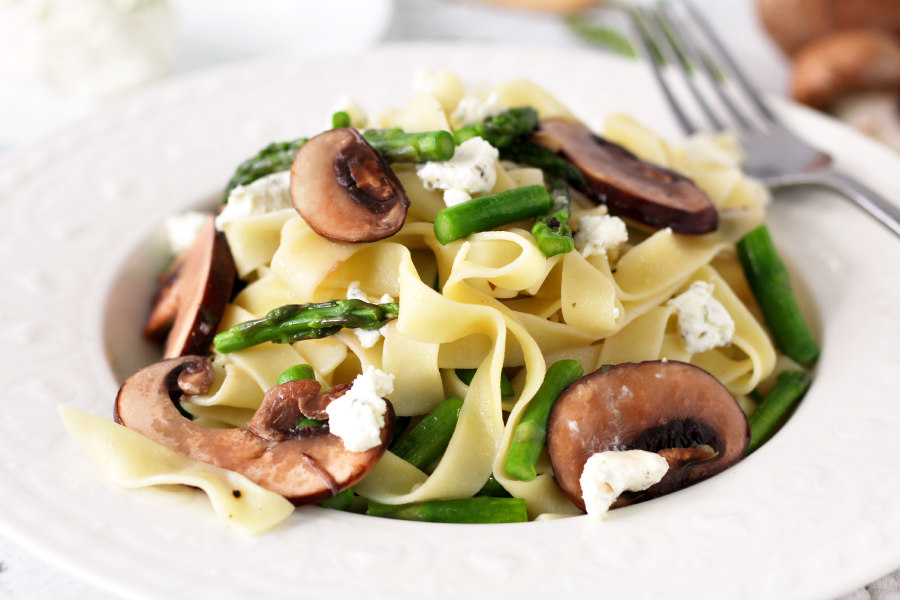 Mushroom Asparagus Pasta with Herb Goat Cheese
